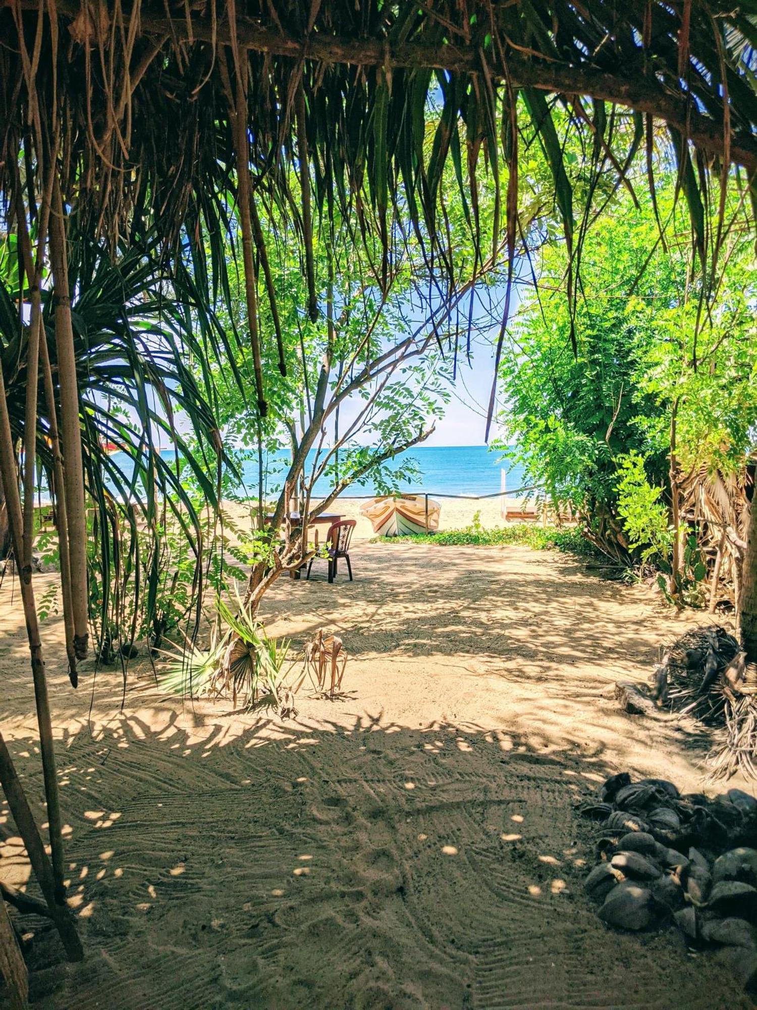 Breezy Beach Cabanas Arugam Bay Dış mekan fotoğraf